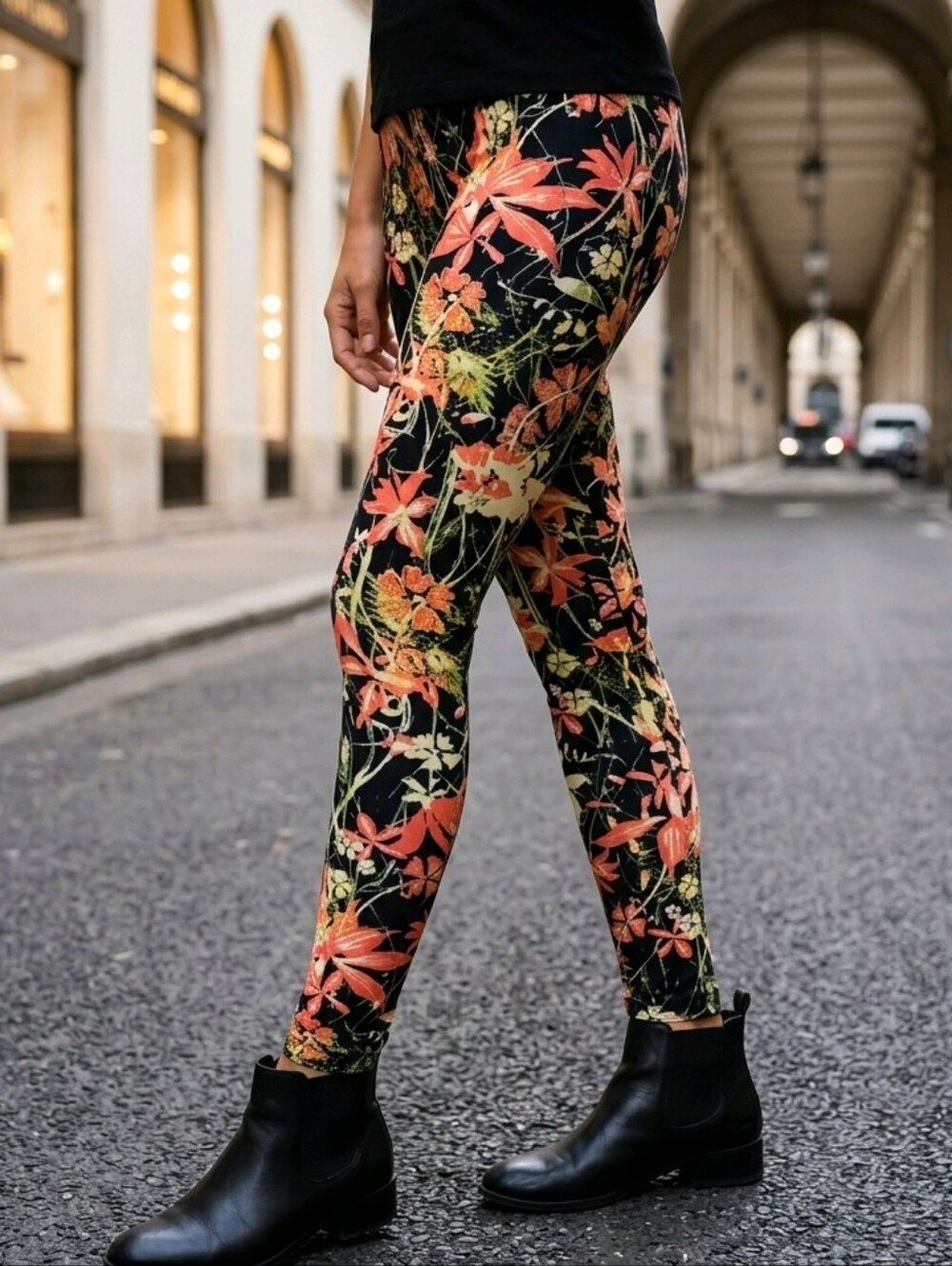 LuLaRoe Coral Lily One Size (2-10) Butter Soft Legging Floral Print Stretch Pant